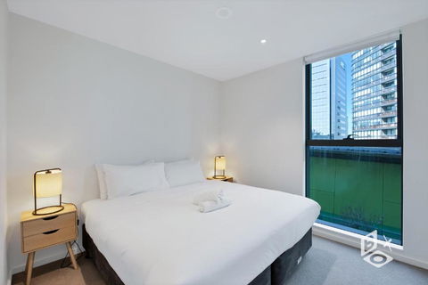 REST COLLECTION Apartments On Collins Docklands - Holiday Great Ocean Road 2