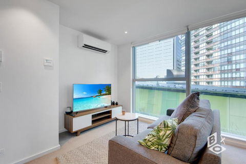 REST COLLECTION Apartments On Collins Docklands - Holiday Great Ocean Road 0