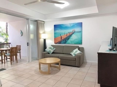 REEF RETREAT APARTMENTS PALM COVE Unit 12 - Holiday Great Ocean Road 1