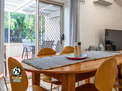 Renovated 3BR One Street To Beach - Holiday Great Ocean Road 2