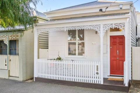 Renovated Brilliance In Bayside Albert Park - Holiday Great Ocean Road 0