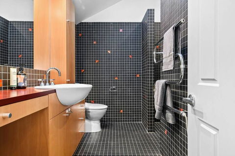 Renovated Brilliance In Bayside Albert Park - Holiday Great Ocean Road 3