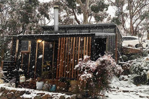 ReThynk Unique Tiny Home East Jindabyne - Holiday Great Ocean Road 0