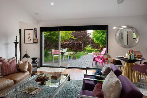 Reverie 101 - Holiday Great Ocean Road 0