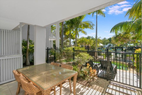 Salt&Pepper Sanctuary - Plunge Pool Resort Apartment By UHoliday - 2BR, 1BR And Studio Hotel Room Configurations Available - Holiday Great Ocean Road 3