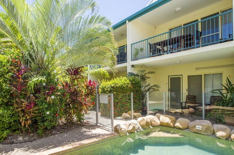 SAILS 9 Beachfront Getaway Horseshoe Bay - Holiday Great Ocean Road 2