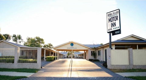 Roma Inland Motor Inn - Holiday Great Ocean Road 2