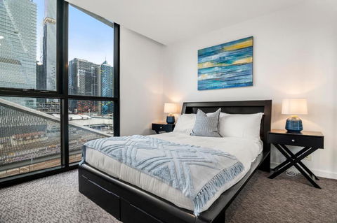 Rooftop Pool 2BR Apartment At Marvel Stadium With Free Parking - Holiday Great Ocean Road 3