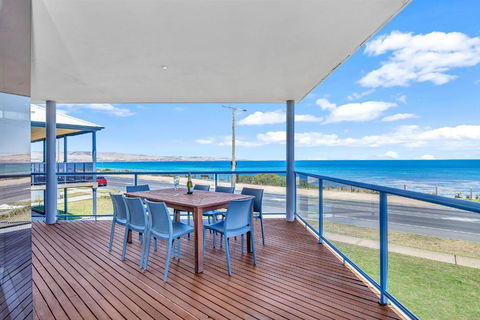 Sail Away - Aldinga Beach - C21 SouthCoast Holidays - Holiday Great Ocean Road 0