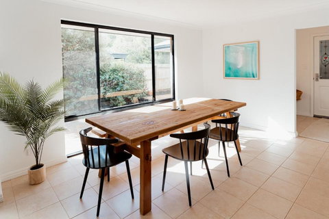 Salhus - Sleep In King Beds & Easy Walk To Town - Holiday Great Ocean Road 2