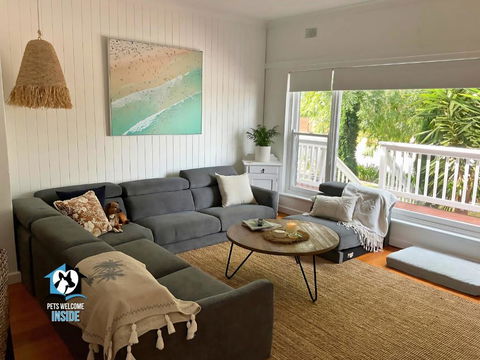 Saltwater Sunsets Seaside Haven With Ocean Views - Holiday Great Ocean Road 1