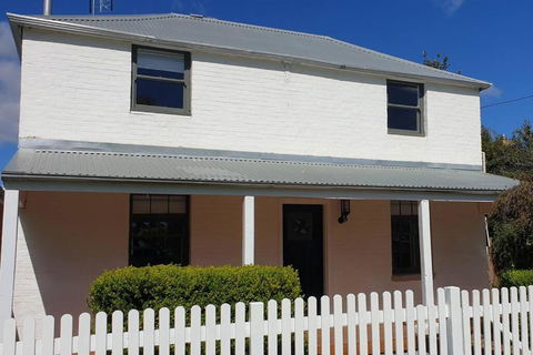 Samuels Cottage C1860 - In The Heart Of Mudgee - Holiday Great Ocean Road 0