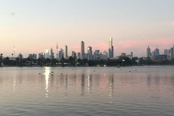 Sand & The City with Holiday Great Ocean Road
