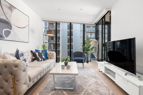 Rooftop Pool Stunning Apt At Marvel Stadium With Free Parking - Holiday Great Ocean Road 1