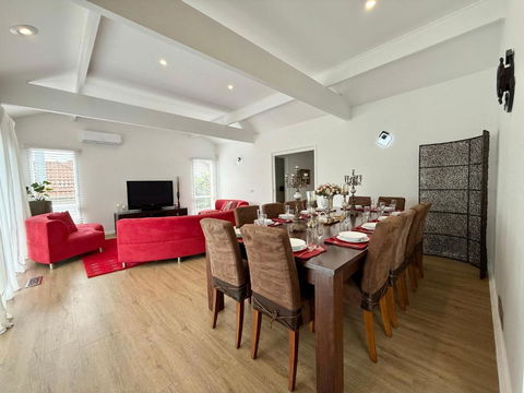 Sanrio Dream Villa Family Retreat With Views - Holiday Great Ocean Road 2