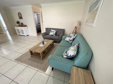 Sandstone Point 4-bedroom Home - Holiday Great Ocean Road 1