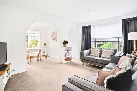 Sandy Bay Cozy Cottage Close To CBD - Holiday Great Ocean Road 0