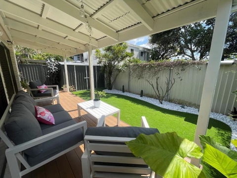 Seabreeze Villa On Mermaid Beach/ Broadbeach - Holiday Great Ocean Road 2