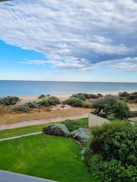 Semaphore Beachfront - Holiday Great Ocean Road 0