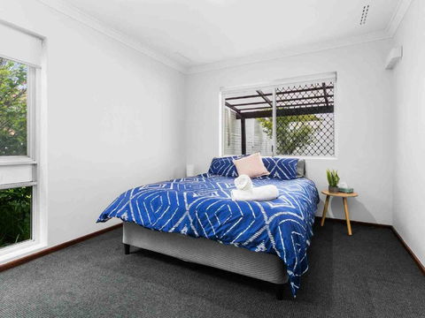 Serene Stay 2br, Sleeps 4, River & Beach Close - Holiday Great Ocean Road 2