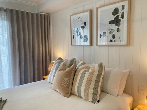 Serenity Style And Space In Tropical Surrounds - Holiday Great Ocean Road 0