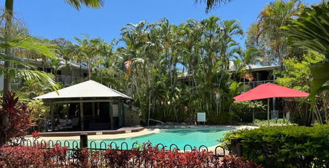 Serenity Style And Space In Tropical Surrounds - Holiday Great Ocean Road 3
