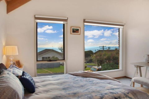 Seven Views I Pool Table N Water Views - Holiday Great Ocean Road 1
