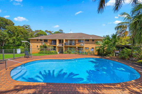 Shelly Cove Apt 12 - Common Pool - Holiday Great Ocean Road 3