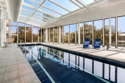 Spacious Living And Grand Views In Southbank - Holiday Great Ocean Road 2