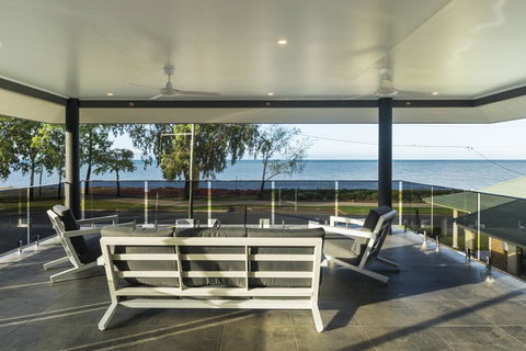 Beachside Bliss In Clifton Beach - Holiday Great Ocean Road 0