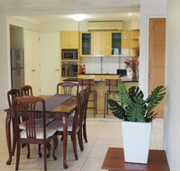 Bed and Breakfast with airport transfers and rental car - Holiday Great Ocean Road