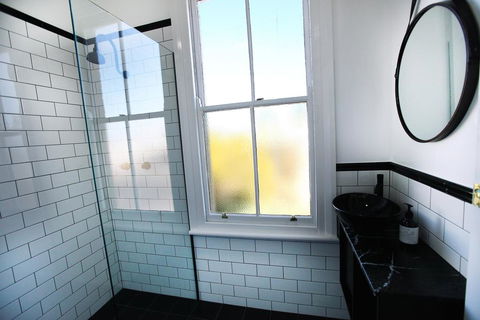 Belmore Hotel Scone - Holiday Great Ocean Road 2