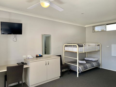 Bermagui Beach Hotel - Holiday Great Ocean Road 1
