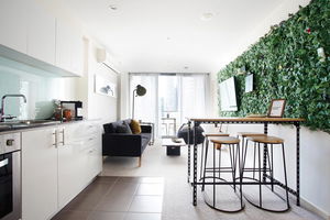 BHB Explore CBD Doorsteps #Free Carpark, Wine, Wifi