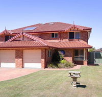 Blue Bay 83a Rocky Point Road - Foxtel  air conditioning downstairs - Holiday Great Ocean Road