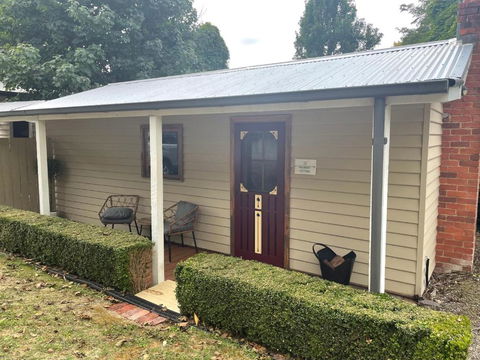 The Mulberry Cottage - Holiday Great Ocean Road 1