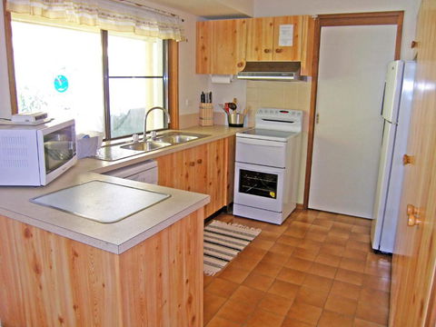 WARR4C - Home Away - Holiday Great Ocean Road 1