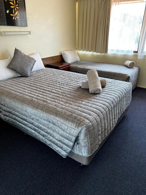 Y Motels Gympie - Holiday Great Ocean Road 1