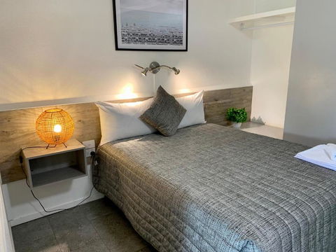 Y Motels Kingaroy - Holiday Great Ocean Road 1