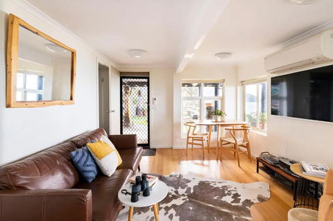 Y Vue - Beachside Apartment With Ocean Views - Holiday Great Ocean Road 1