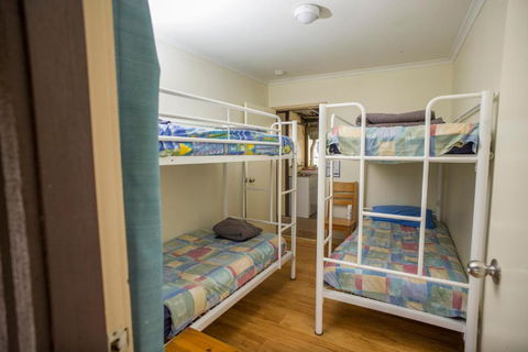 YHA Pittwater Eco, Sydney - Holiday Great Ocean Road 1