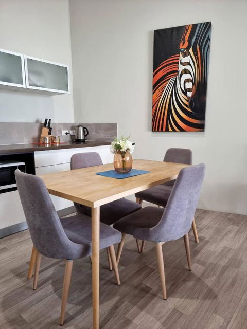 Waverley Apartment D-one Bedroom Wifi Available - Holiday Great Ocean Road 0