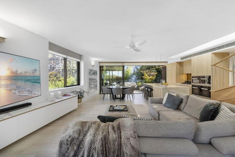 YAWA1B - Bellevue Hill Penthouse - Holiday Great Ocean Road 1
