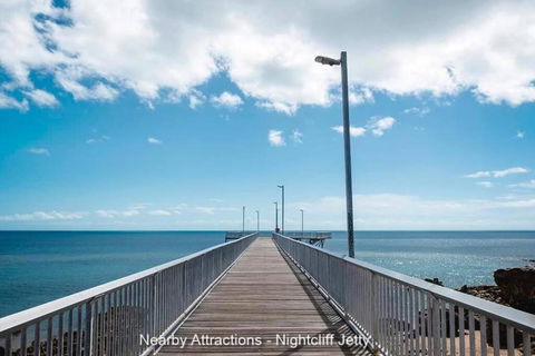 ZEN FORESHORE: 3-BR Nightcliff Foreshore-Front Apt - Holiday Great Ocean Road 3