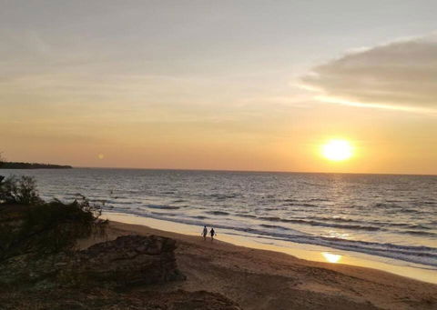 Zenhouse: Prestigous 4-BR Display Home In Muirhead - Holiday Great Ocean Road 1
