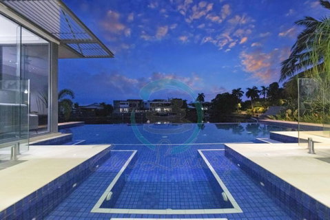 ZenLux: 4BR Bayview Mansion Infinity Pool + Cinema - Holiday Great Ocean Road 1