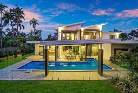 ZenLux Massive 5-BR Holiday Home - Pool - BBQ - Holiday Great Ocean Road 0