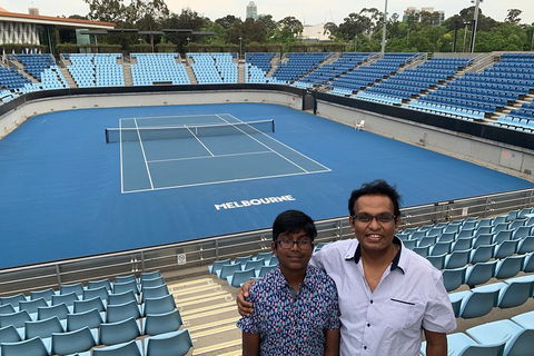 Melbourne Sports Experience + Free MCG Tour - Holiday Great Ocean Road 2