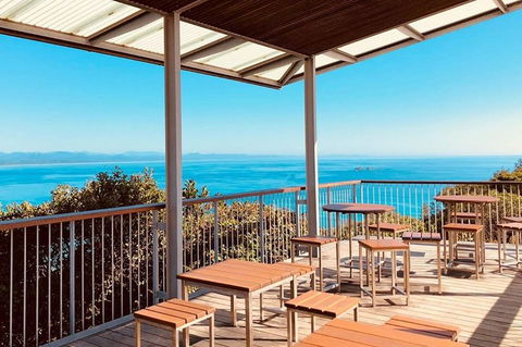 Luxury Hinterland Tour - Holiday Great Ocean Road 1