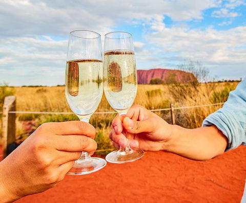 Uluru (Ayers Rock) Sunset Tour - Holiday Great Ocean Road 4